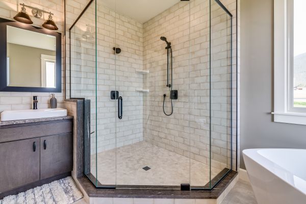 Shower Stall Replacement in Ormond Beach